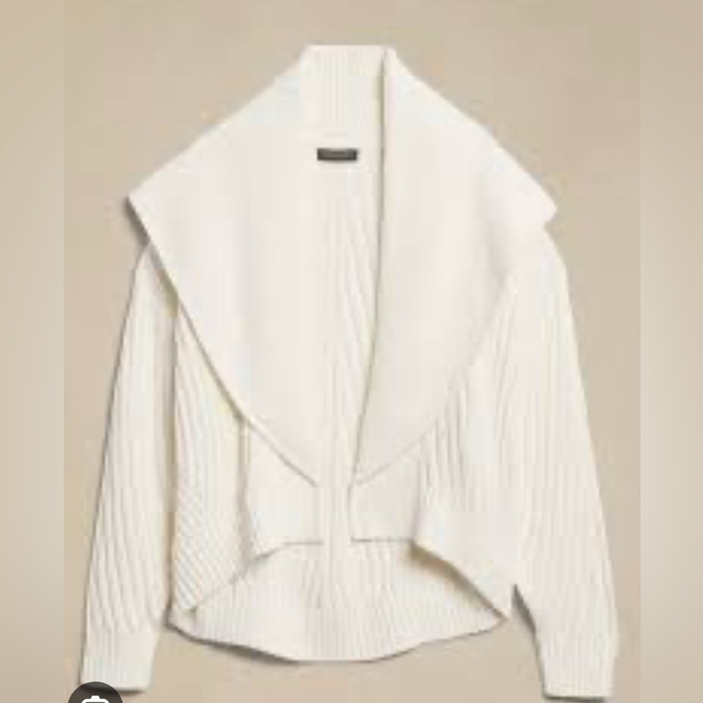 NWT Banana Republic Julia Cropped Cotton Iced Vanilla Ivory Cardigan Sz M - Picture 3 of 7